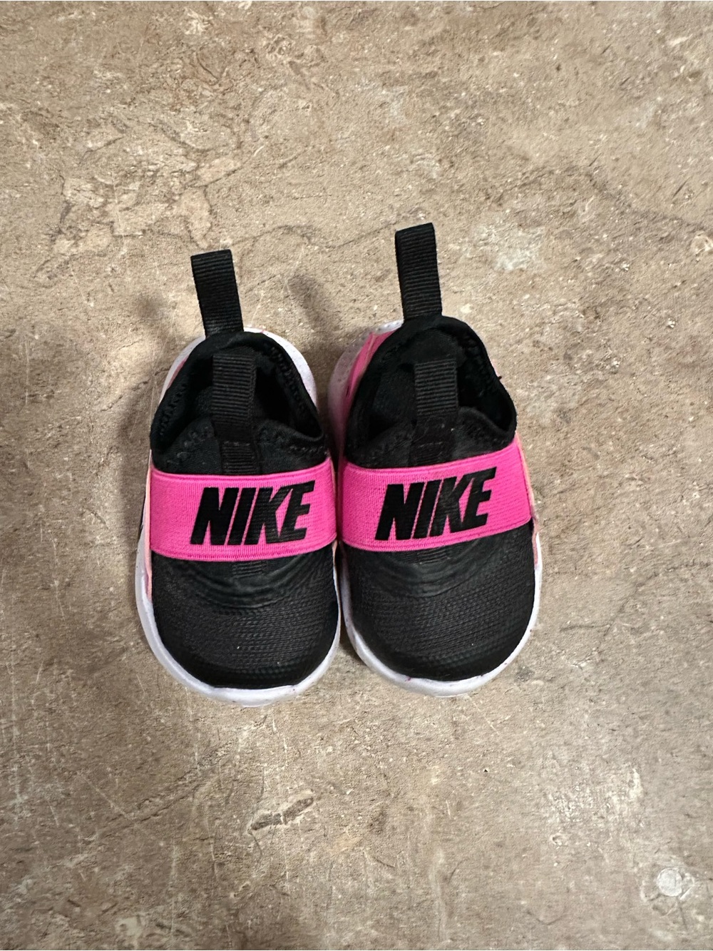 Nike Infant Black & Pink Slip-On Athletic Shoes